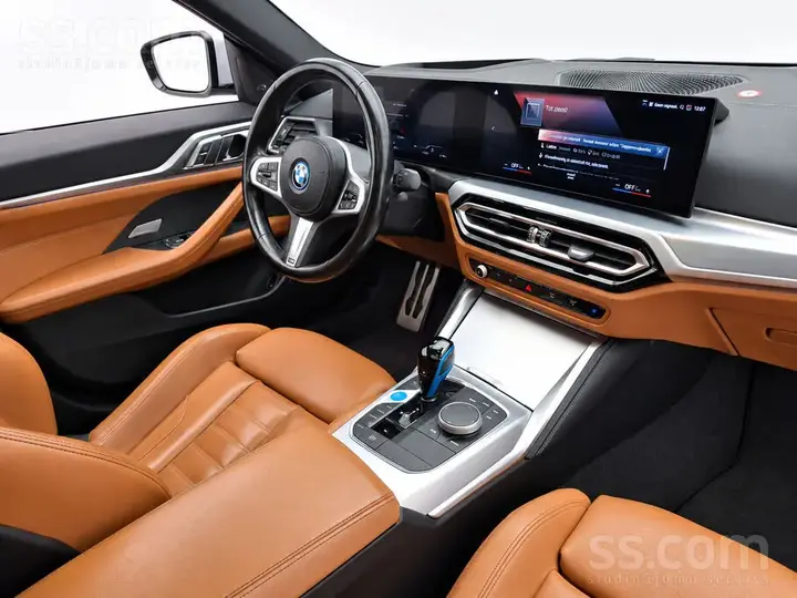 BMW I4 2022 photo 3