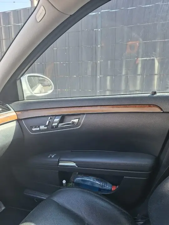 Mercedes-Benz S-Class 2007 photo 2