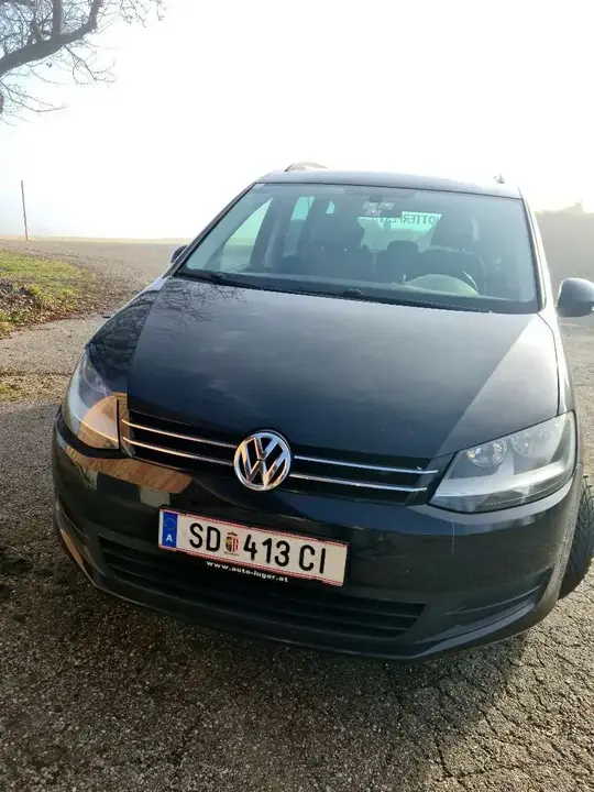 Volkswagen Sharan 2010 photo 2