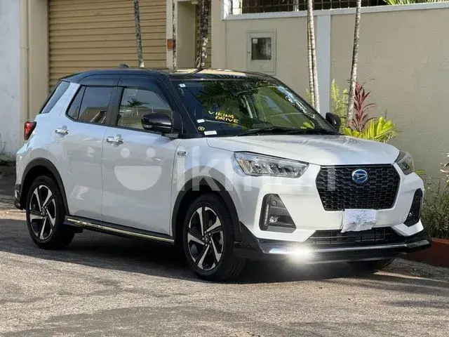Daihatsu Rocky 2024 photo 2