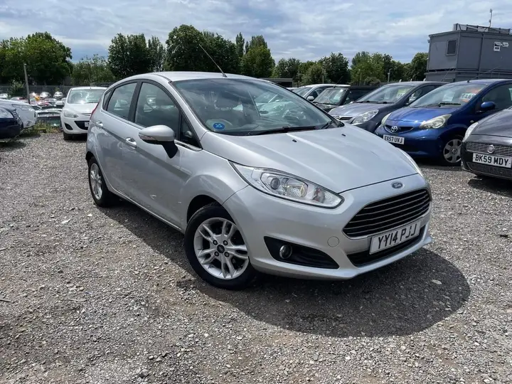 Ford Fiesta 2014 photo 3