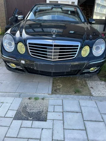 Mercedes-Benz E280 Avantgarde