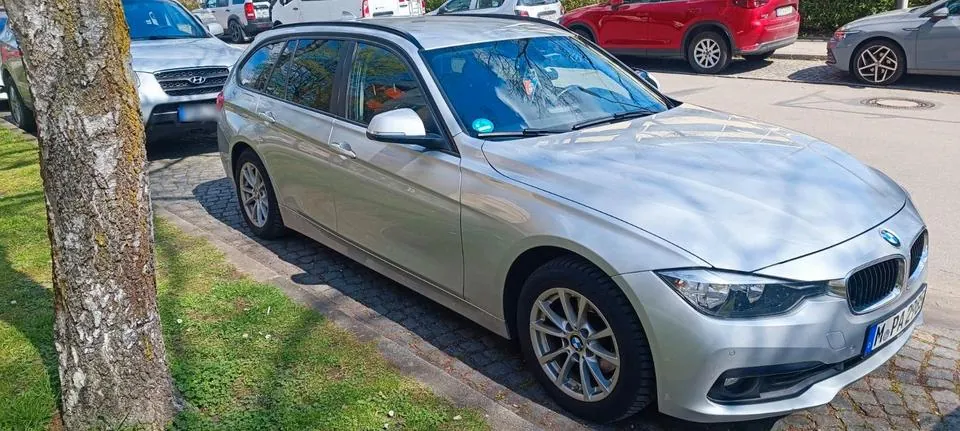 BMW 318D Touring
