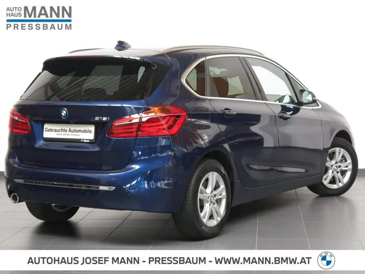 BMW 2 Series 2020 photo 2