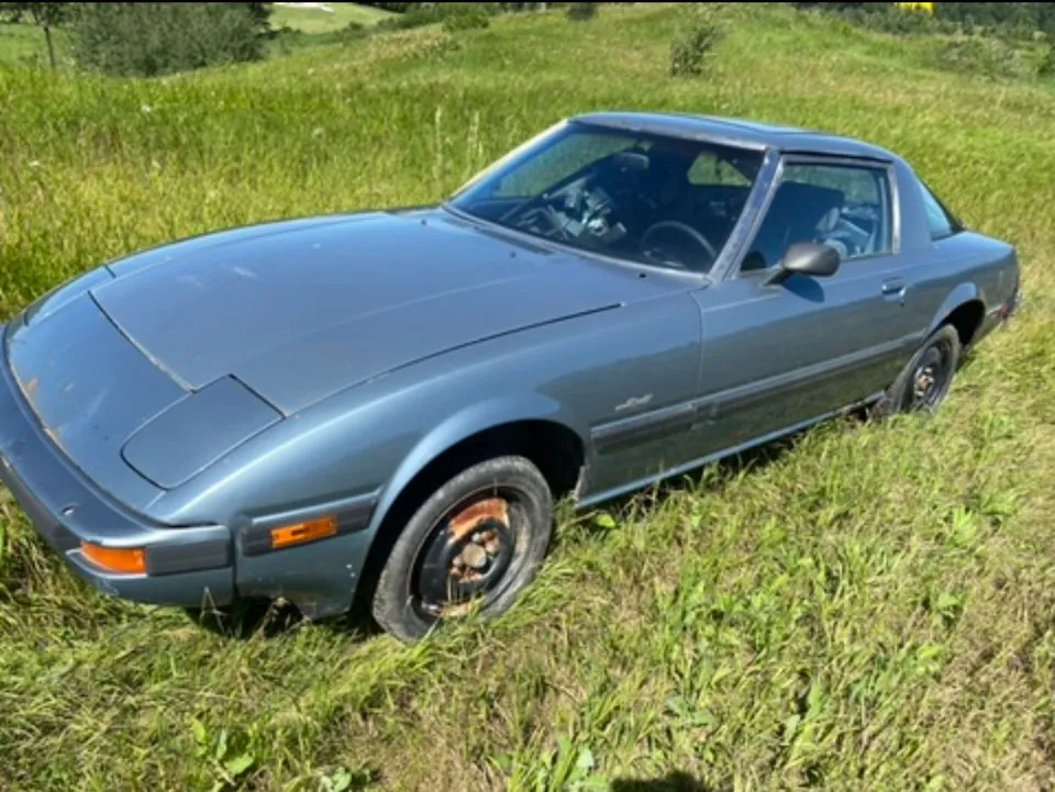 Mazda Pre 1991 1972 photo 3