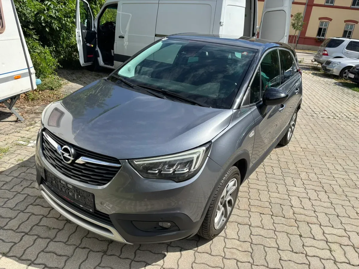 Opel Crossland X 2019 photo 2