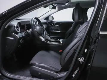 Mercedes-Benz C-Class 2024 photo 2