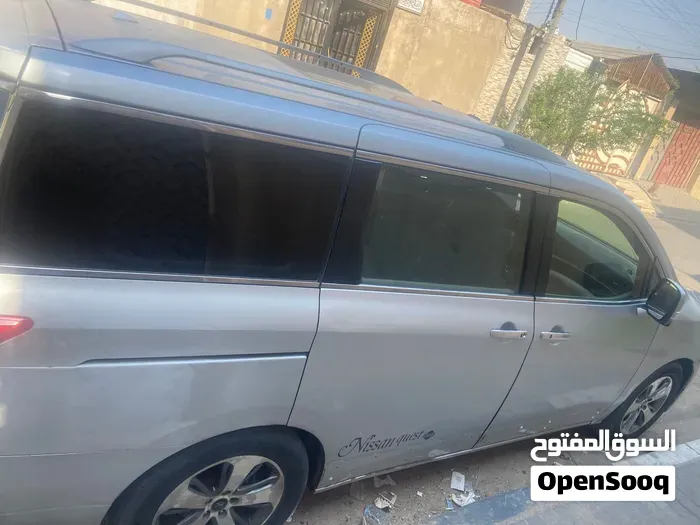 Nissan Quest 2013 photo 2