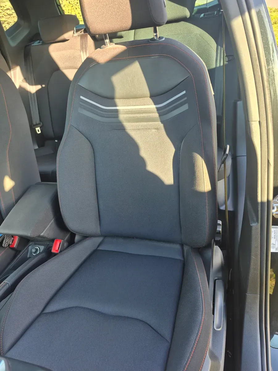 Seat Arona 2022 photo 3