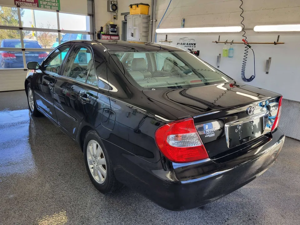 Toyota Camry 2002 photo 2