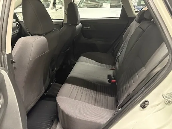 Toyota Auris 2017 photo 5