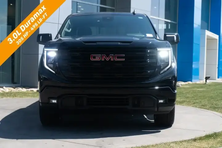 GMC Sierra 1500 2026 photo 2
