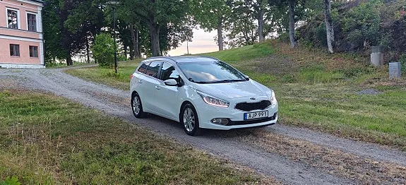 Kia Ceed 2015 photo 3