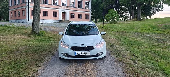 Kia Ceed 2015 photo 4