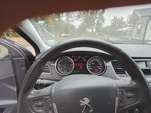 Peugeot 508 2012 photo 2
