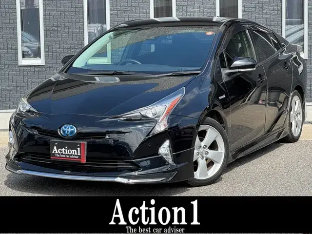 Toyota Prius 2018 photo 2