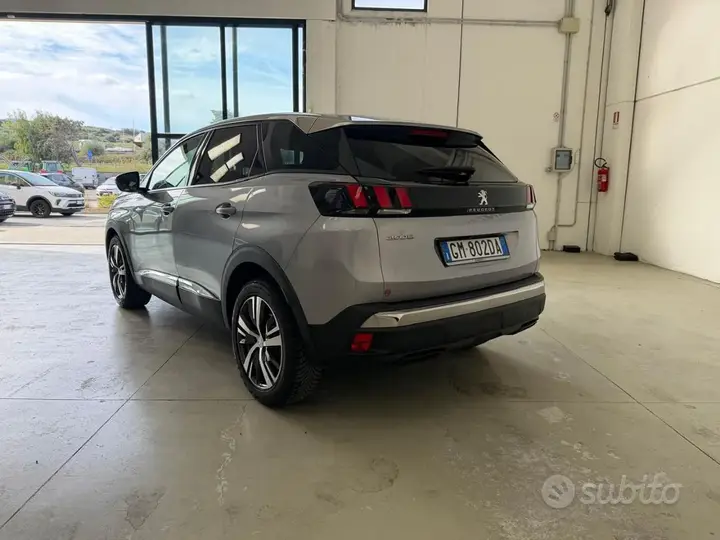 Peugeot 3008 2022 photo 5