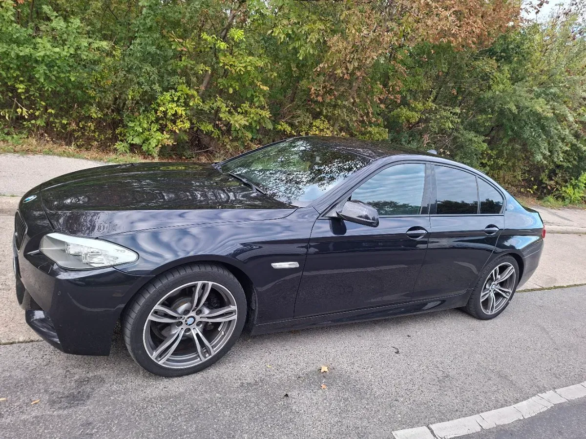BMW 5 Series 2011 photo 3
