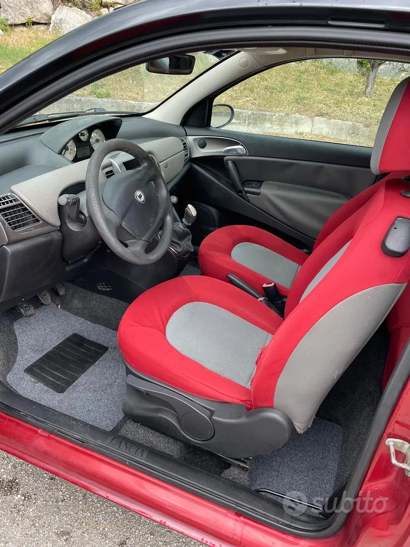Lancia Ypsilon 2006 photo 5