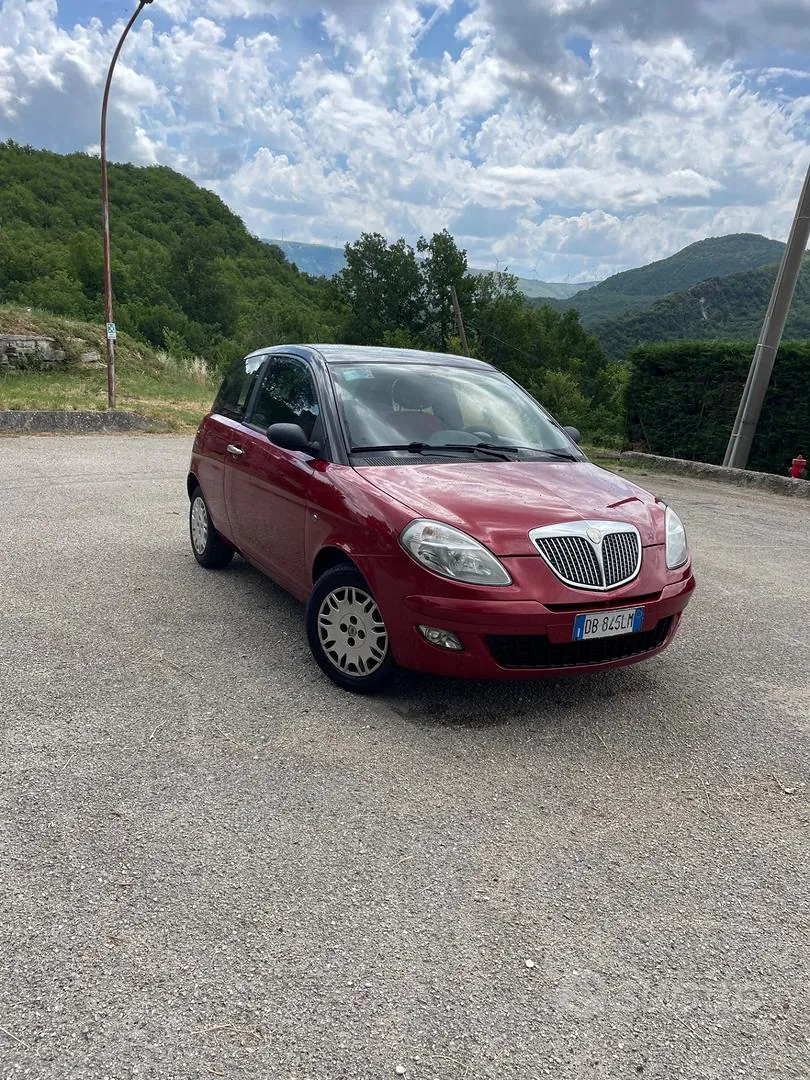 Lancia Ypsilon 2006 photo 2