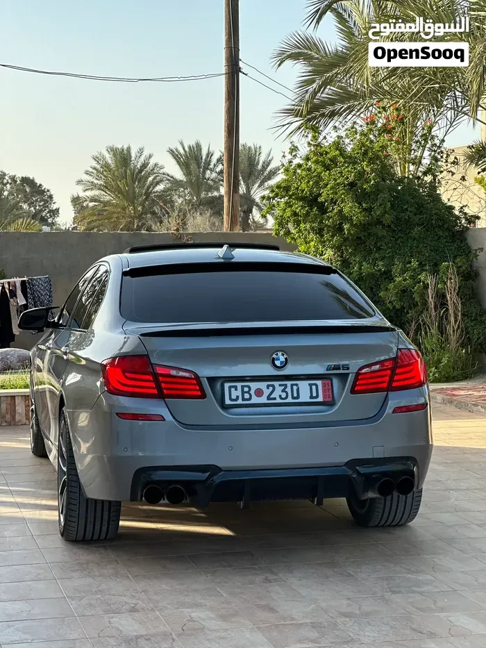 BMW 5 Series 2012 photo 3