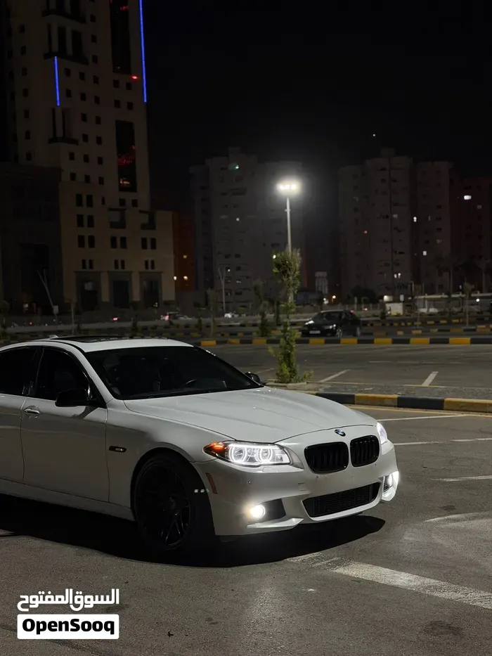 BMW 5 Series 2012 photo 5