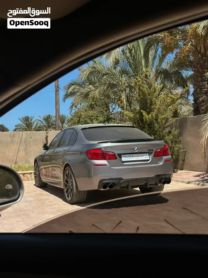 BMW 5 Series 2012 photo 4
