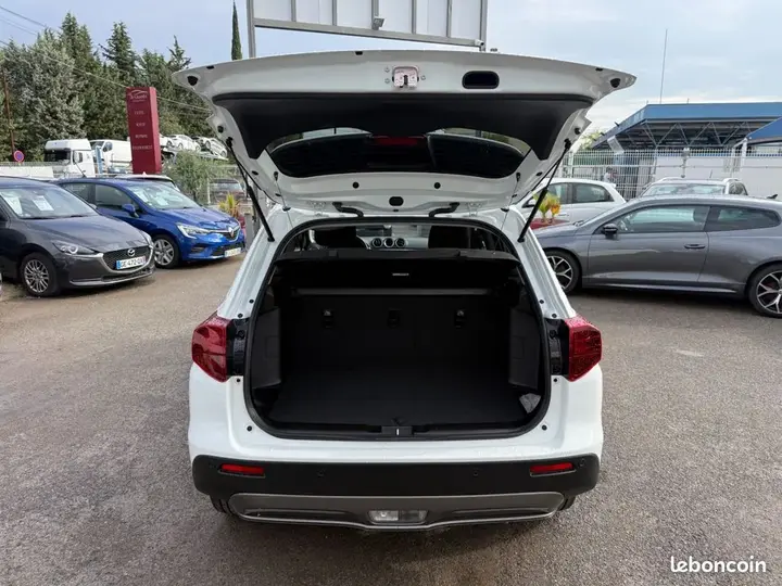 Suzuki Vitara 2024 photo 5