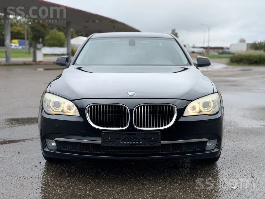 BMW 730 2009 photo 2
