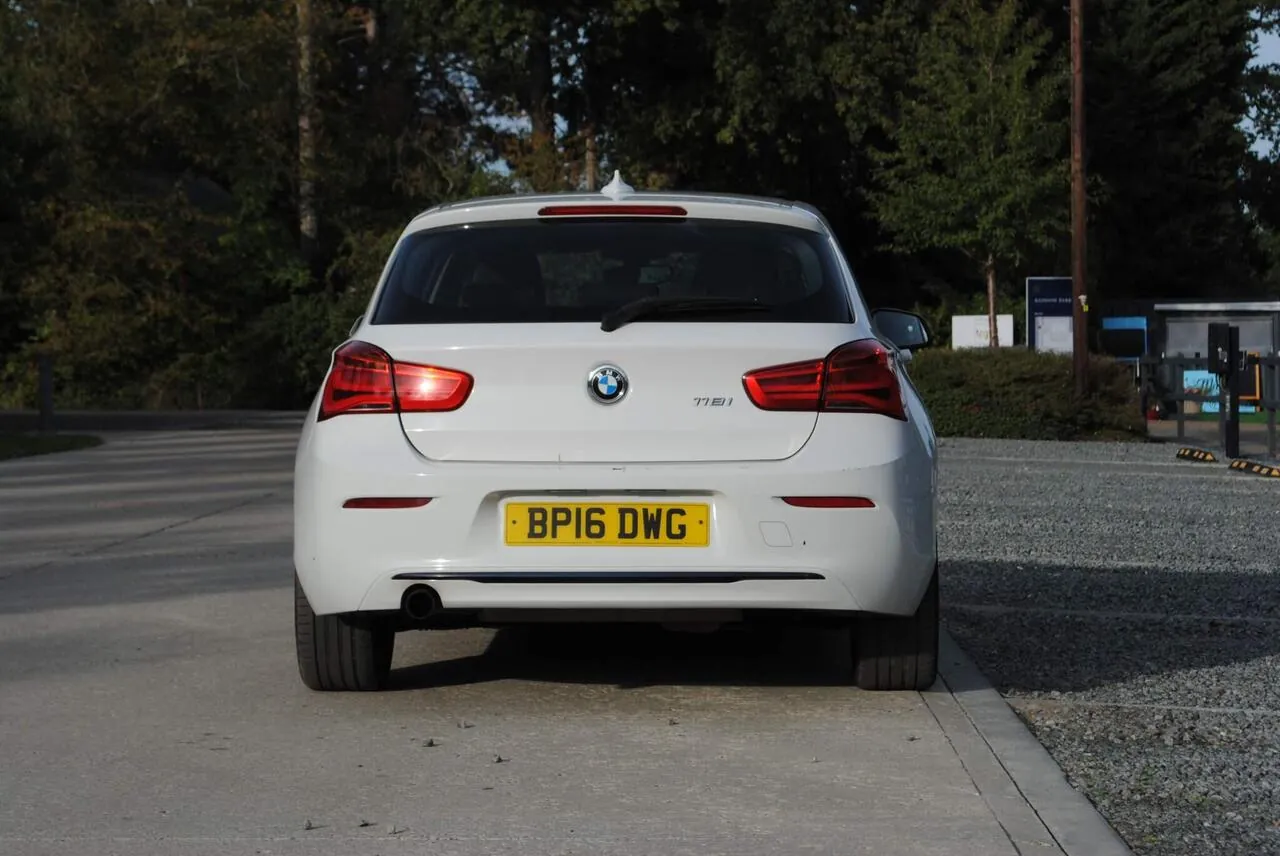 BMW 1 Series 2016 photo 3