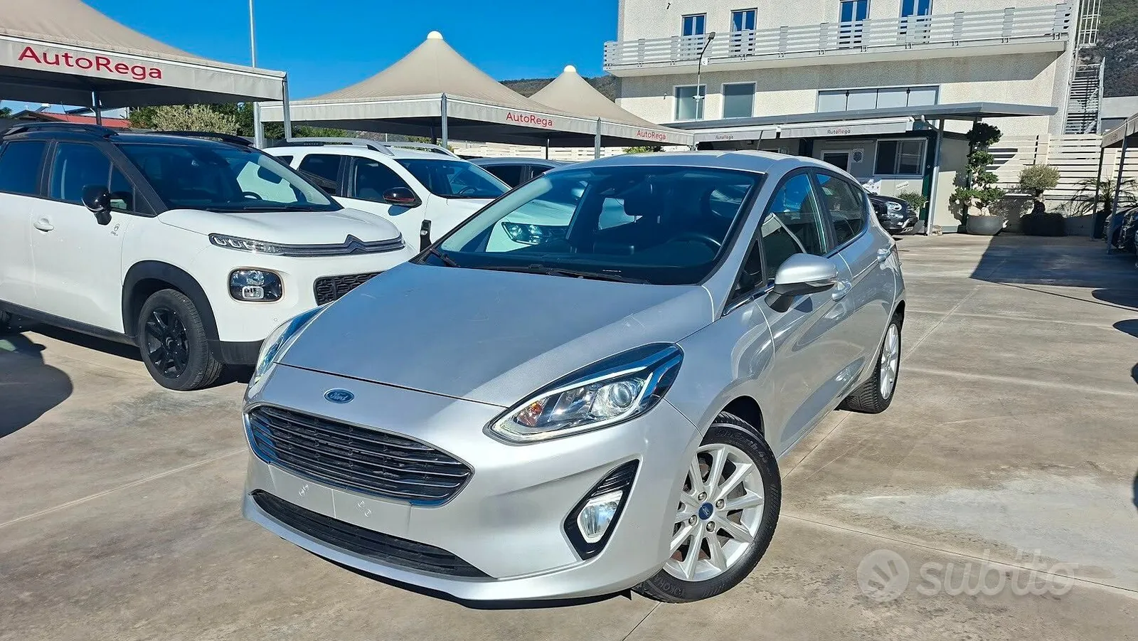 Ford Fiesta 2018 photo 2