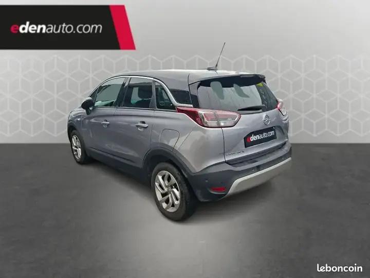 Opel Crossland X 2021 photo 3