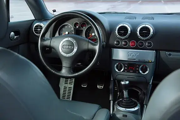 Audi Tt 2002 photo 4