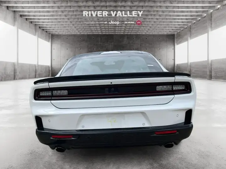Dodge Charger 2026 photo 4
