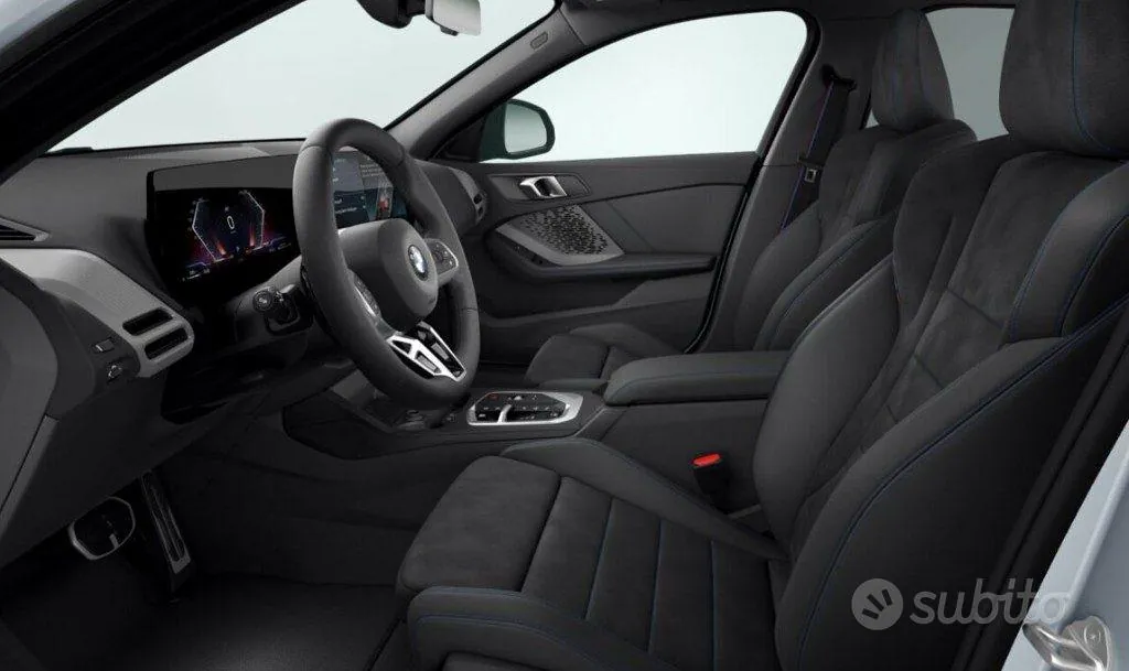 BMW 118D 2026 photo 3