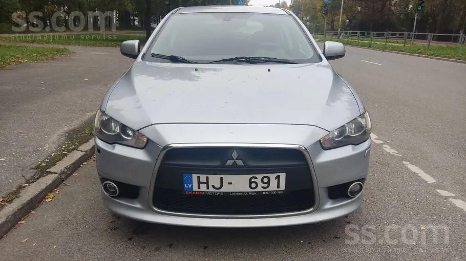 Mitsubishi Lancer 2009 photo 3