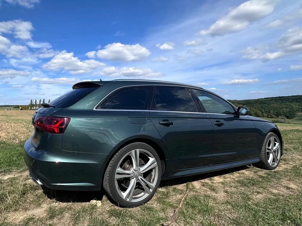 Audi A6 Avant
