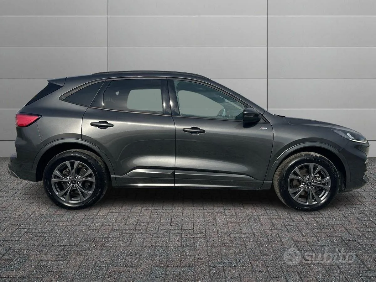 Ford Kuga 2023 photo 3