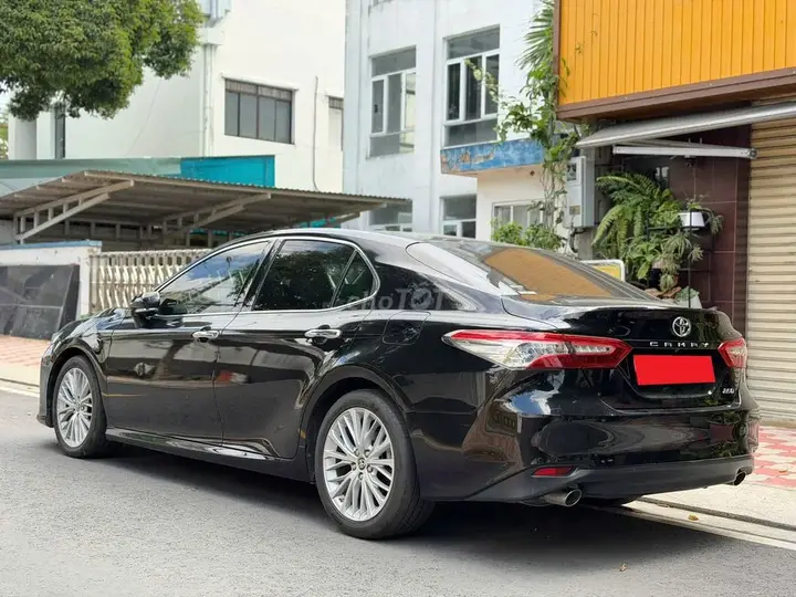 Toyota Camry 2020 photo 4