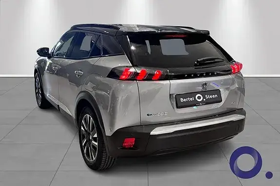 Peugeot E-2008 2022 photo 4