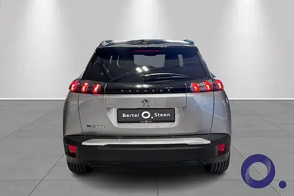 Peugeot E-2008 2022 photo 5