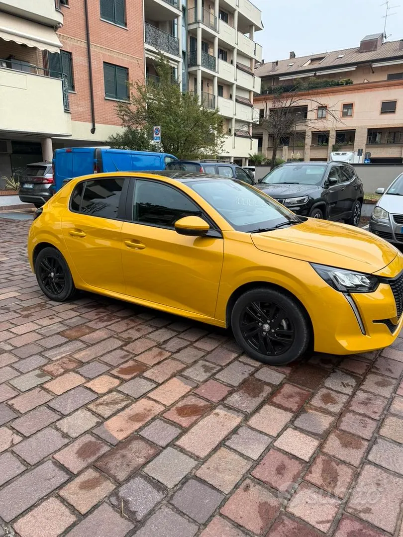 Peugeot 208 2021 photo 4