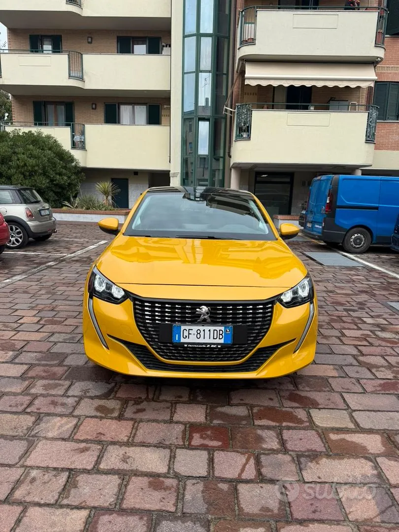 Peugeot 208 2021 photo 5