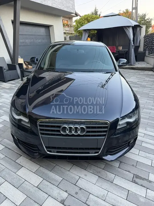 Audi A4 2009 photo 4