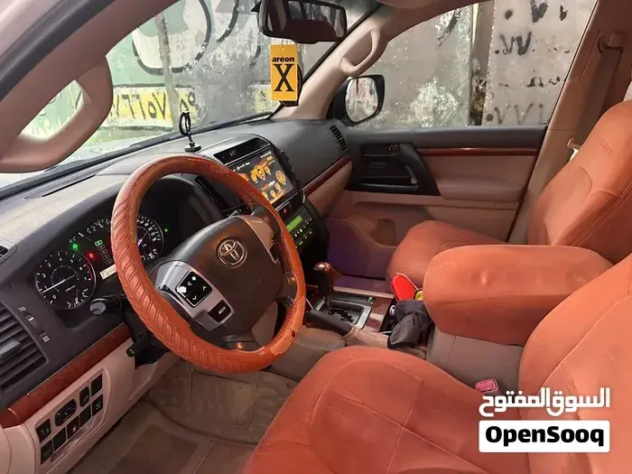 Toyota Land Cruiser Gxr 2012 photo 2