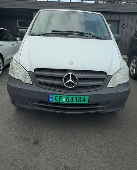 Mercedes-Benz Vito 113 2012 photo 2