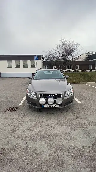 Volvo V70