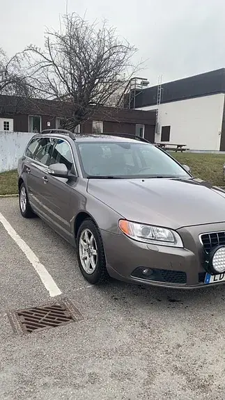 Volvo V70 2011 photo 5