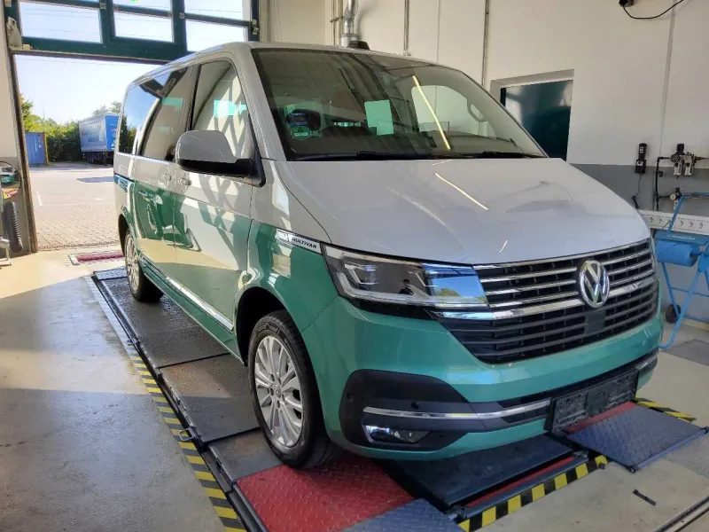 Volkswagen Multivan