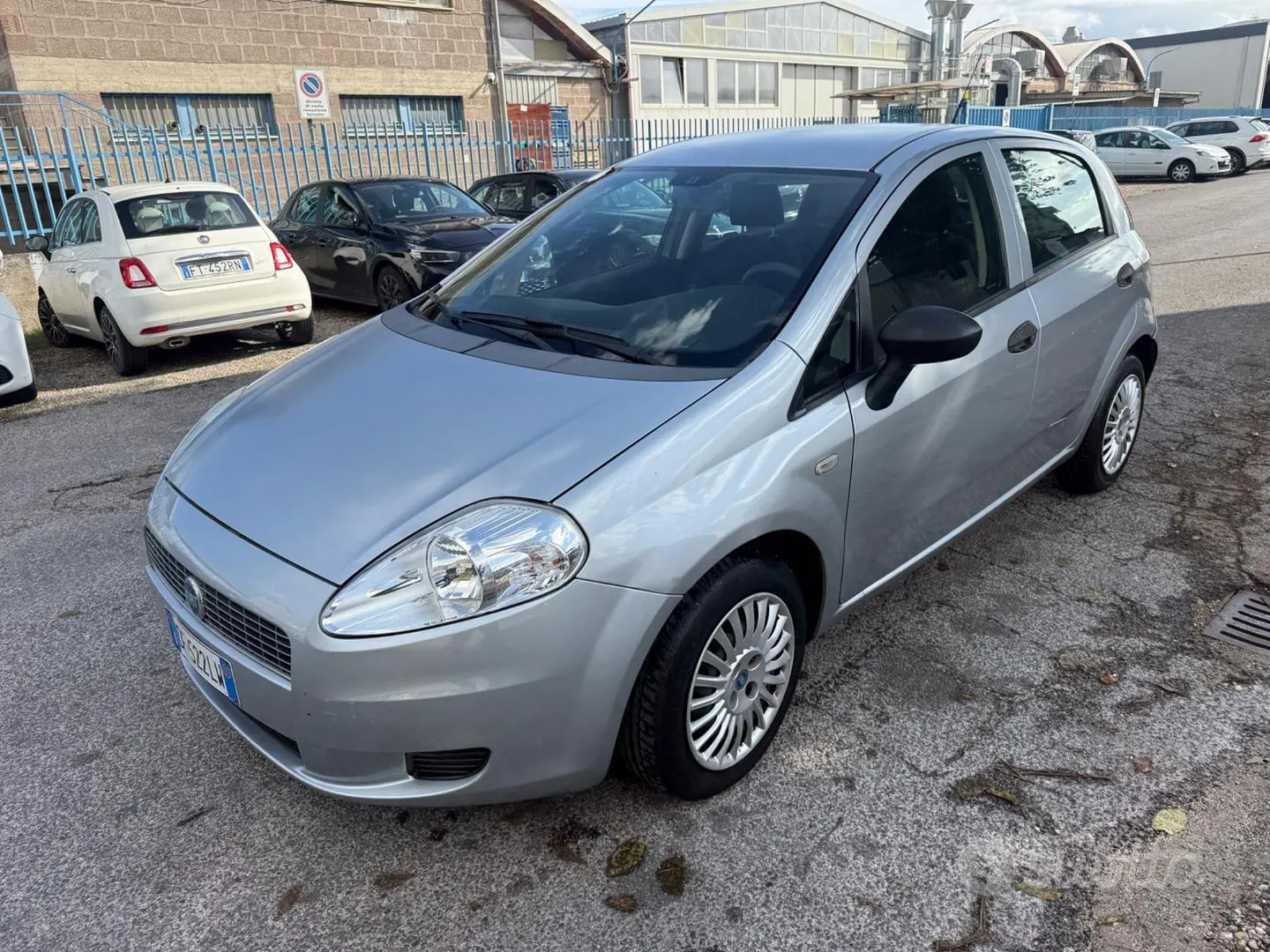 Fiat Grande Punto 2007 photo 2